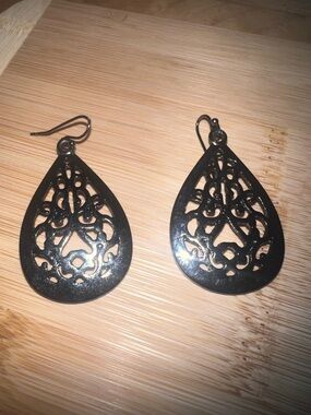 🎊JEWELRY SALE🎊Tear Drop Dangle Earrings